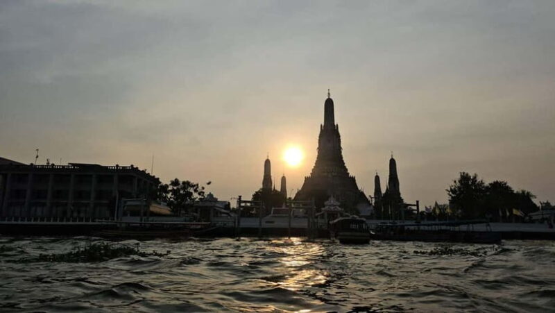 Bangkok: 2-hour Sunset Canal Tour by Boat with Food Tasting - Key Points