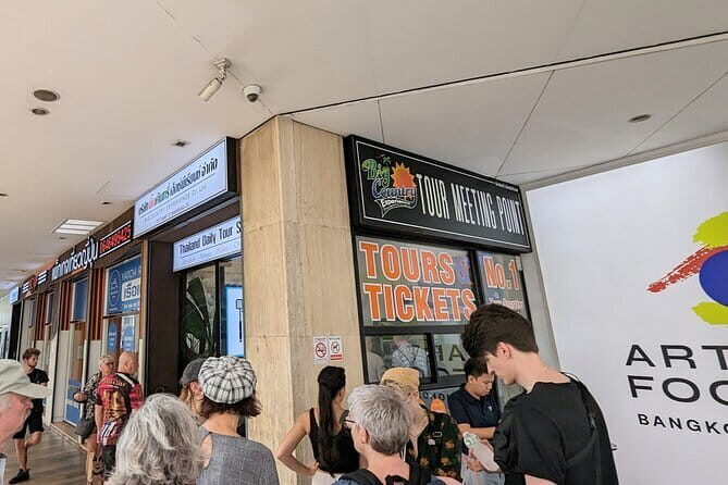 Bangkok 2 hour Teak Boat Canal Tour - A Detailed Look at the Bangkok Teak Boat Canal Tour