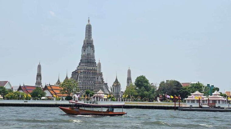 bangkok-3-major-royal-temples-walking-tour
