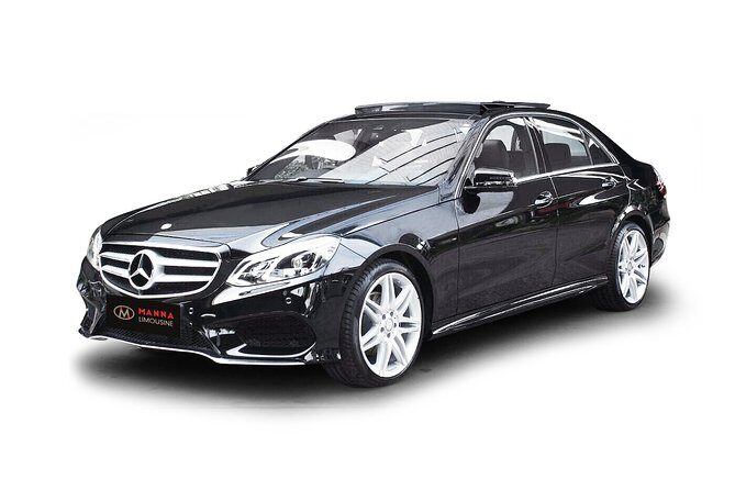 Bangkok Airport Arrival : Luxury limousine (Airport to Hotel) - The Experience of the Ride