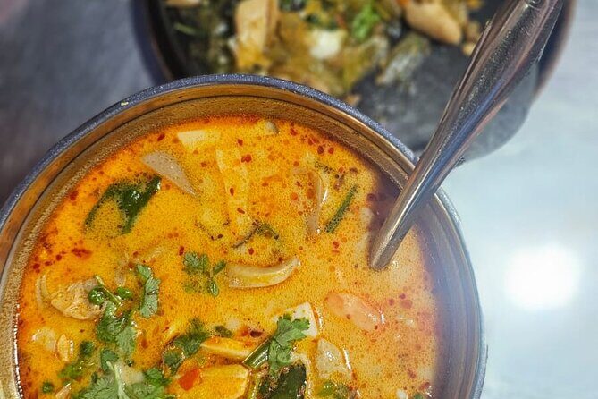 Bangkok Authentic Tasting Thai Chinatown Walking Food Tour - The Experience: What to Expect from the Tour