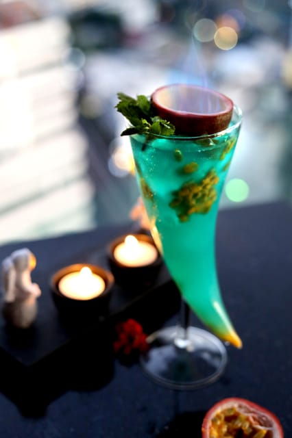 bangkok-axis-spin-sky-lounge-bar-rooftop