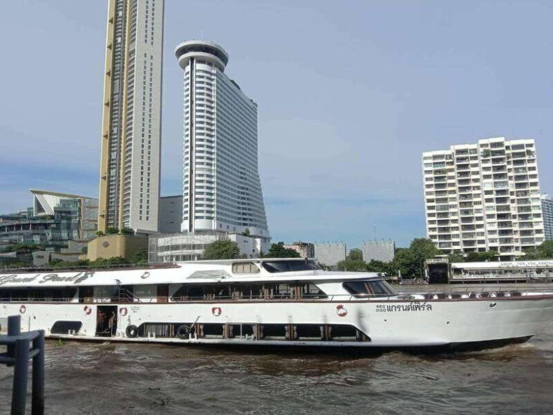 bangkok-ayutthaya-day-tour-by-bus-return-by-cruise-hotel