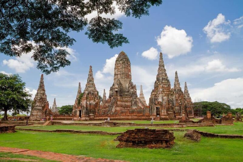 Bangkok: Ayutthaya Private Guided Tour with Hotel Transfer - In-Depth Look at the Experience