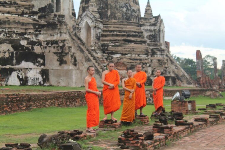 bangkok-ayutthaya-tour-with-portuguese-speaking-guide