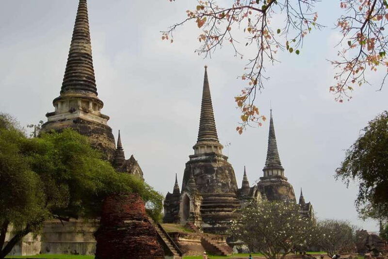 bangkok-ayutthaya-vip-day-trip-with-boat-ride-guide