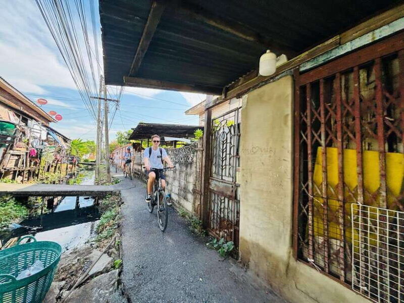 bangkok-backstreets-and-hidden-gems-bike-tour