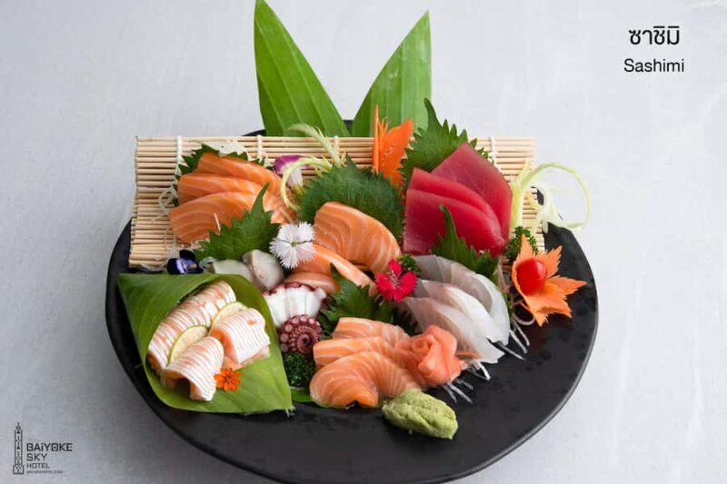 Bangkok: Baiyoke Dinner Buffet 81st Floor Outdoor Skybox - Practical Details