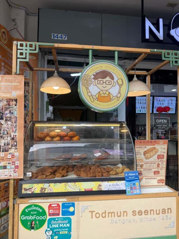 Bangkok: Bangrak Charoenkrung 15+ Local Food Eats - Practical Tips for the Tour