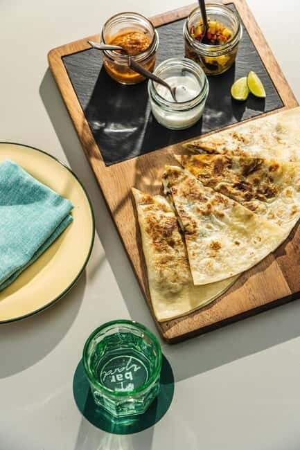 Bangkok: Bar.Yard Rooftop Bar Kimpton Maa-Lai F&B Packages - Who Should Visit?