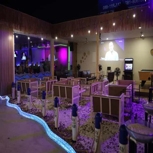 Bangkok: BAY Beach Bar & Cafe F&B Packages - How the Experience Unfolds