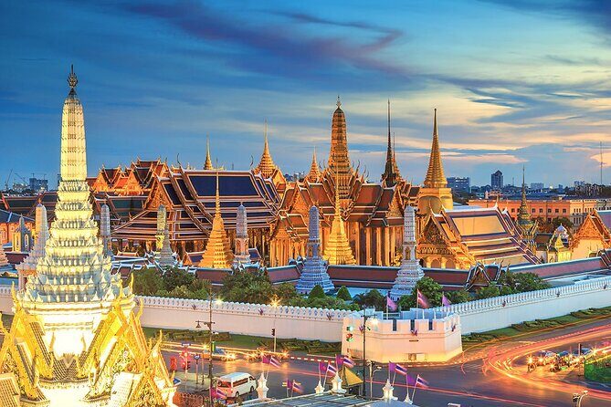 Bangkok Best Two Temples Emerald & Reclining Buddha + GrandPalace - FAQ