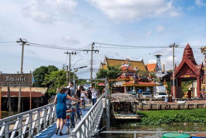 bangkok-beyond-the-city-bike-tour-with-local-snack