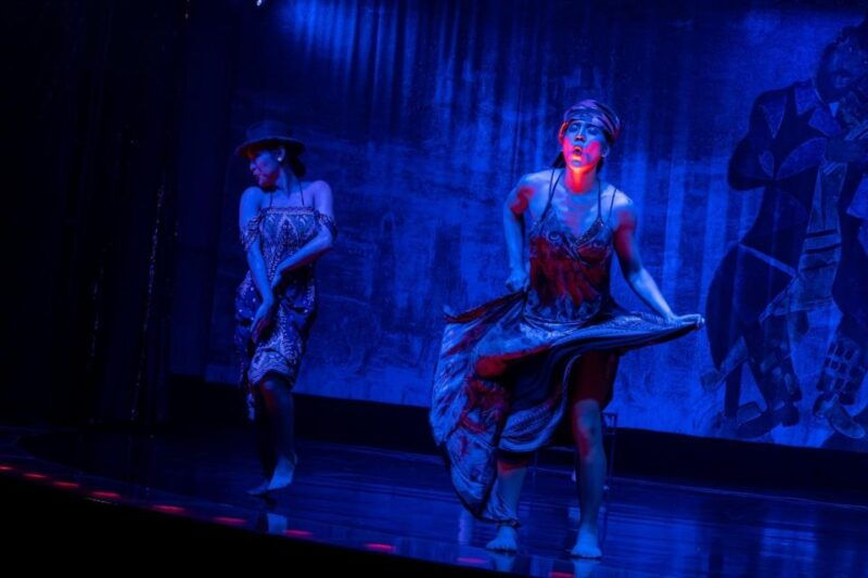 bangkok-calypso-cabaret-show-with-hotel-transfer