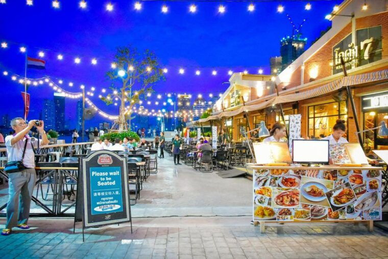 bangkok-calypso-cabaret-show-with-hotel-transfer