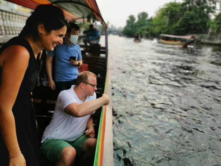 bangkok-canals-small-group-tour-by-longtail-boat