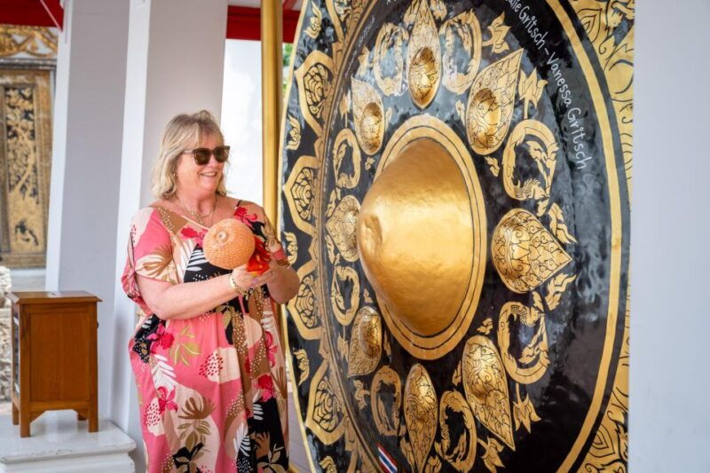 bangkok-canals-tour-wat-arun-chao-phraya-by-longtail-boat