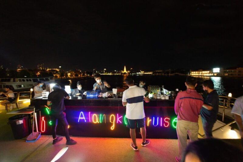 bangkok-chao-phraya-alangka-cruise-at-icon-siam