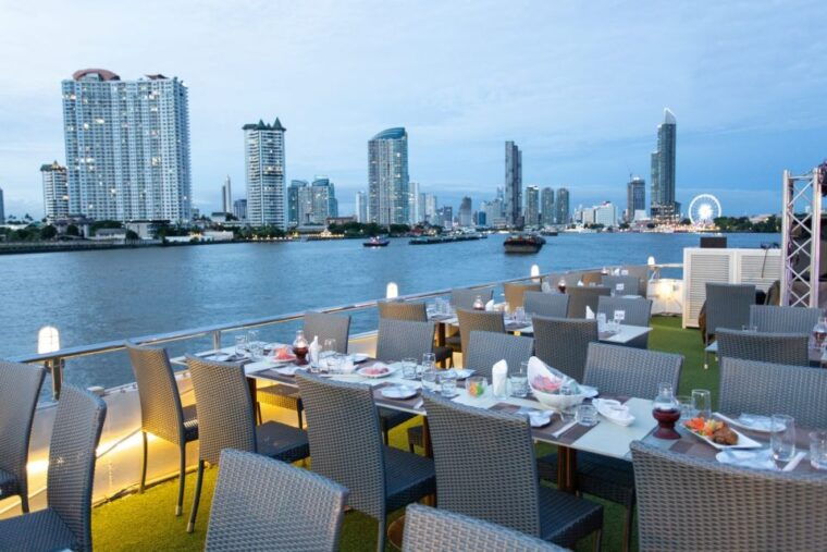 bangkok-chao-phraya-alangka-cruise-at-icon-siam