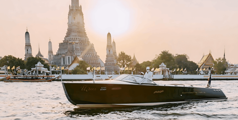 bangkok-chaophraya-river-private-hacker-craft-boat-cruise