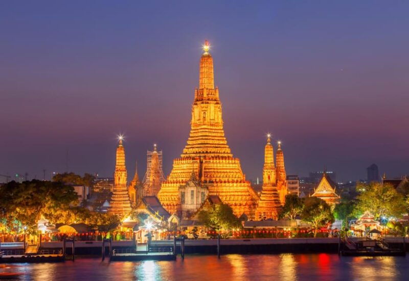 bangkok-chaophraya-river-private-hacker-craft-boat-cruise