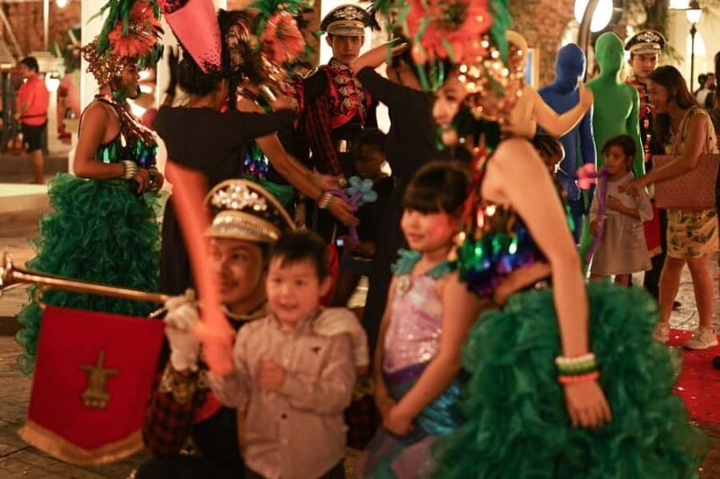 Bangkok: Chocolate Ville Entry with Transfer & Guide - What Makes This Tour Stand Out?