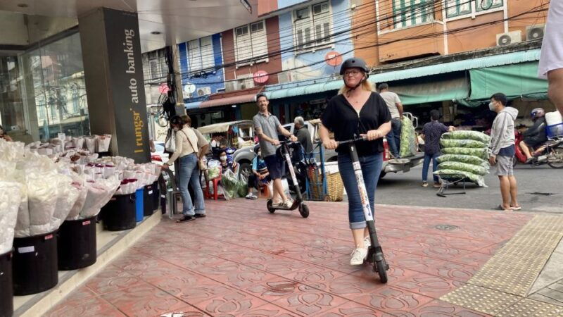 bangkok-city-highlights-electric-scooter-tour