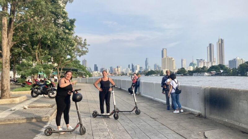 bangkok-city-highlights-electric-scooter-tour