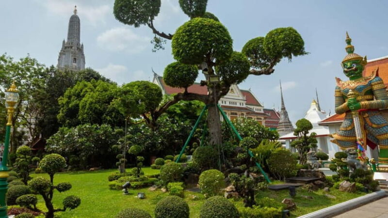 Bangkok: City Highlights & Hidden Gems Private Walking Tour - Key Points