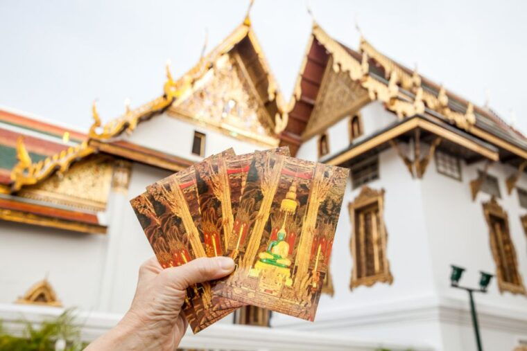 bangkok-city-highlights-temple-and-market-walking-tour