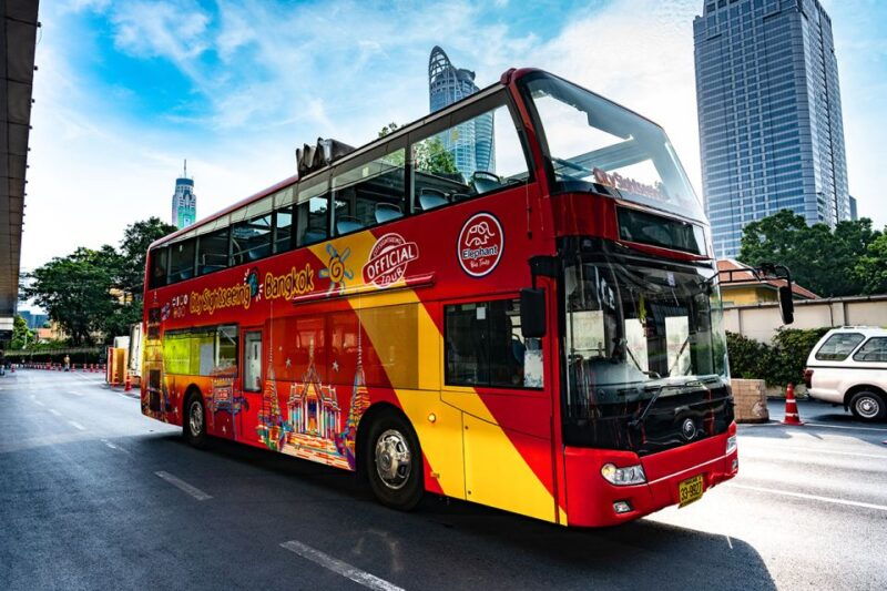 Bangkok: City Sightseeing Hop-On Hop-Off Bus Tour - Discovering Marine Life at SEA LIFE Bangkok Ocean World