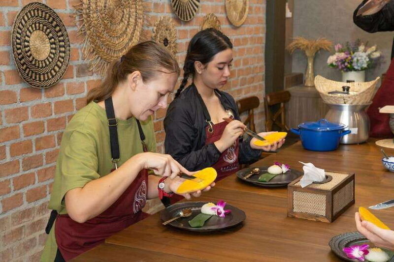 bangkok-cooking-class-with-market-visit-tuk-tuk-ride