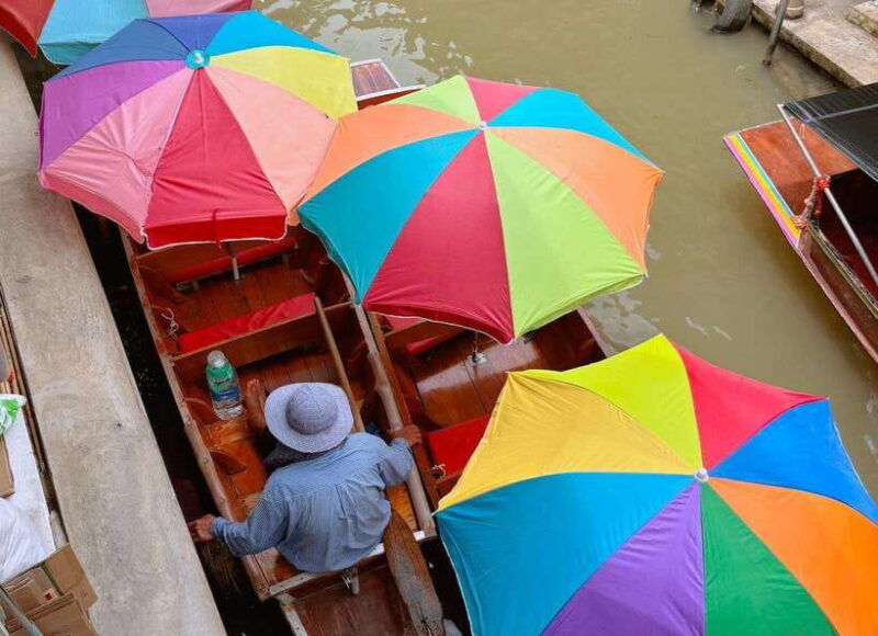 bangkok-damnoen-saduak-adventure-maeklong-railway-market