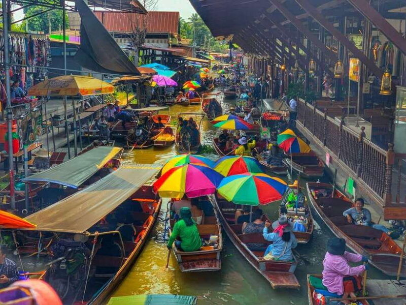 bangkok-damnoen-saduak-and-mae-klong-train-markets