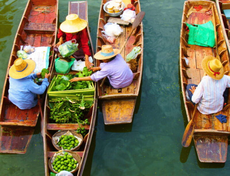 bangkok-damnoen-saduak-floating-market-train-market-tour-2
