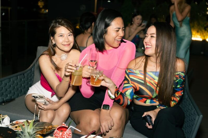 bangkok-dark-waters-rooftop-bar-at-ten-six-hundred