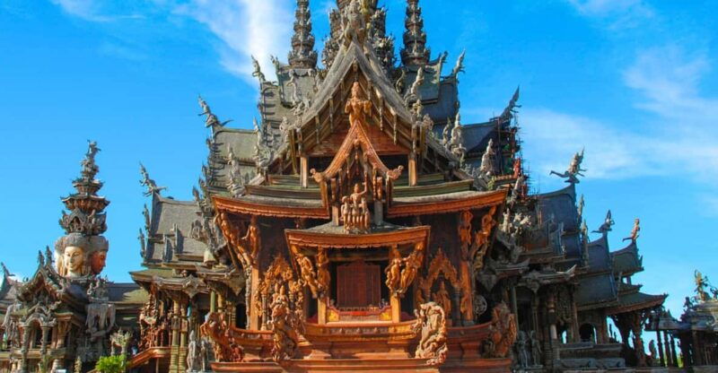 bangkok-day-trip-to-pattaya-beaches-and-sanctuary-of-truth
