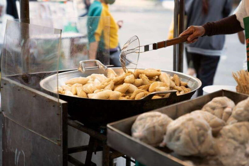 Bangkok Electric Tuk Tuk & Food Tour: Thonburi & Wang Lang - Authentic Experiences That Matter