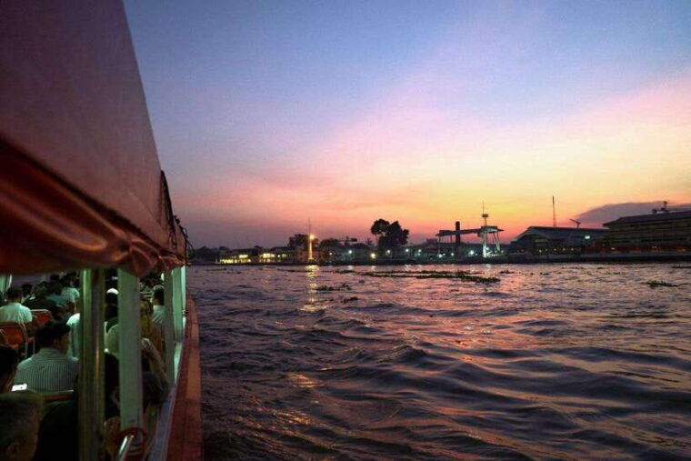 bangkok-electric-tuk-tuk-food-tour-thonburi-wang-lang