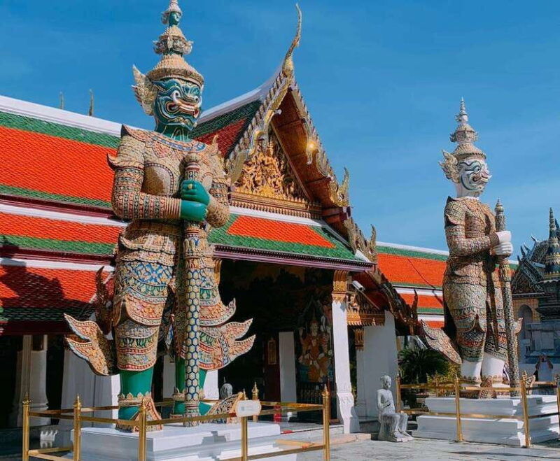 bangkok-elegant-grand-palace-wat-pho-private-tour