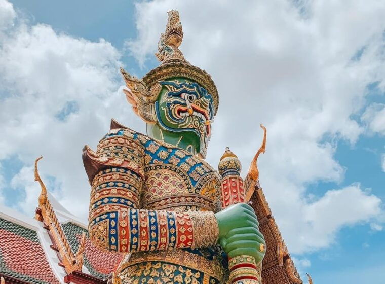 bangkok-elegant-grand-palace-wat-pho-private-tour