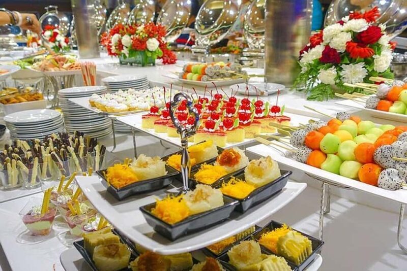 Bangkok: Evening Dinner Cruise with Live Music Chao Phraya - FAQ