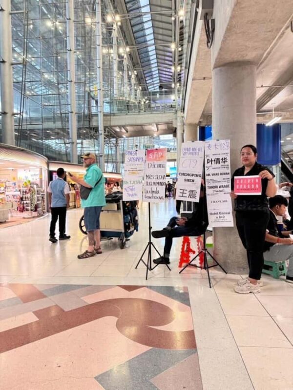 Bangkok: Floating & Maeklong Markets Tour by Private Charter - Practical Tips for a Smooth Trip