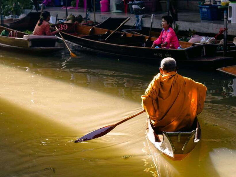 bangkok-floating-market-dragon-temple-na-satta-museum