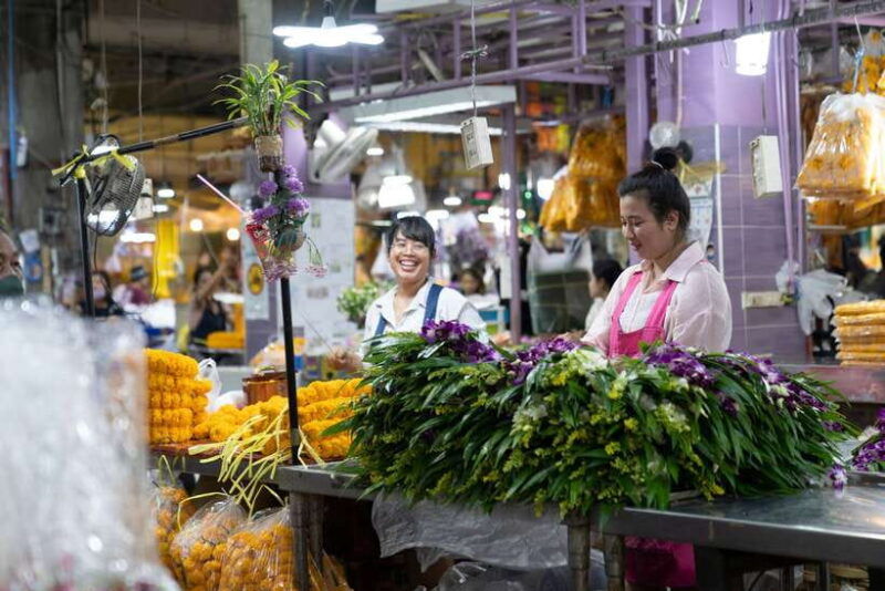 bangkok-flower-market-and-food-night-tour-by-tuk-tuk