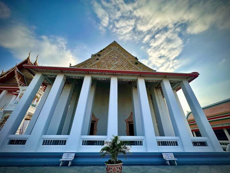 Bangkok: Flower Market, Heritage Short Tour with Thai Buffet - Key Points