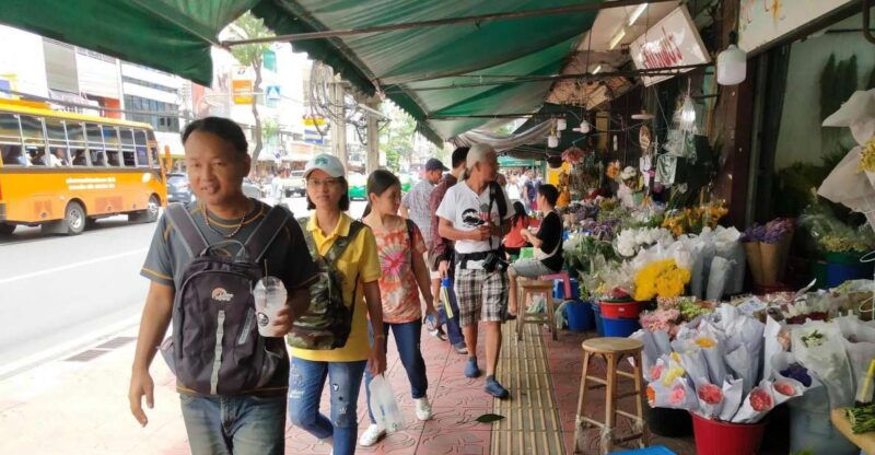 bangkok-full-day-hop-on-hop-off-walking-tour-mini-group