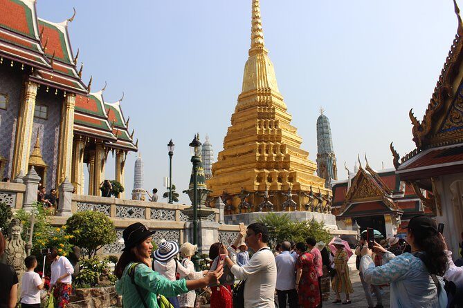 Bangkok: Full day Private Guide Tour + Grand Palace Entry Ticket - Who Should Consider This Tour?