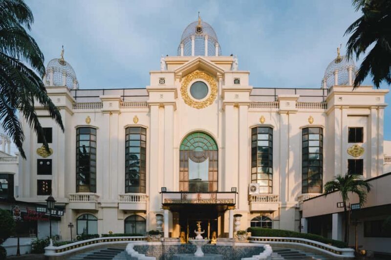 Bangkok: Golden Dome Cabaret Show Entry Ticket - A Closer Look at the Golden Dome Cabaret Show