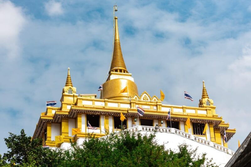 bangkok-golden-mount-metal-castle-and-giant-swing-tour